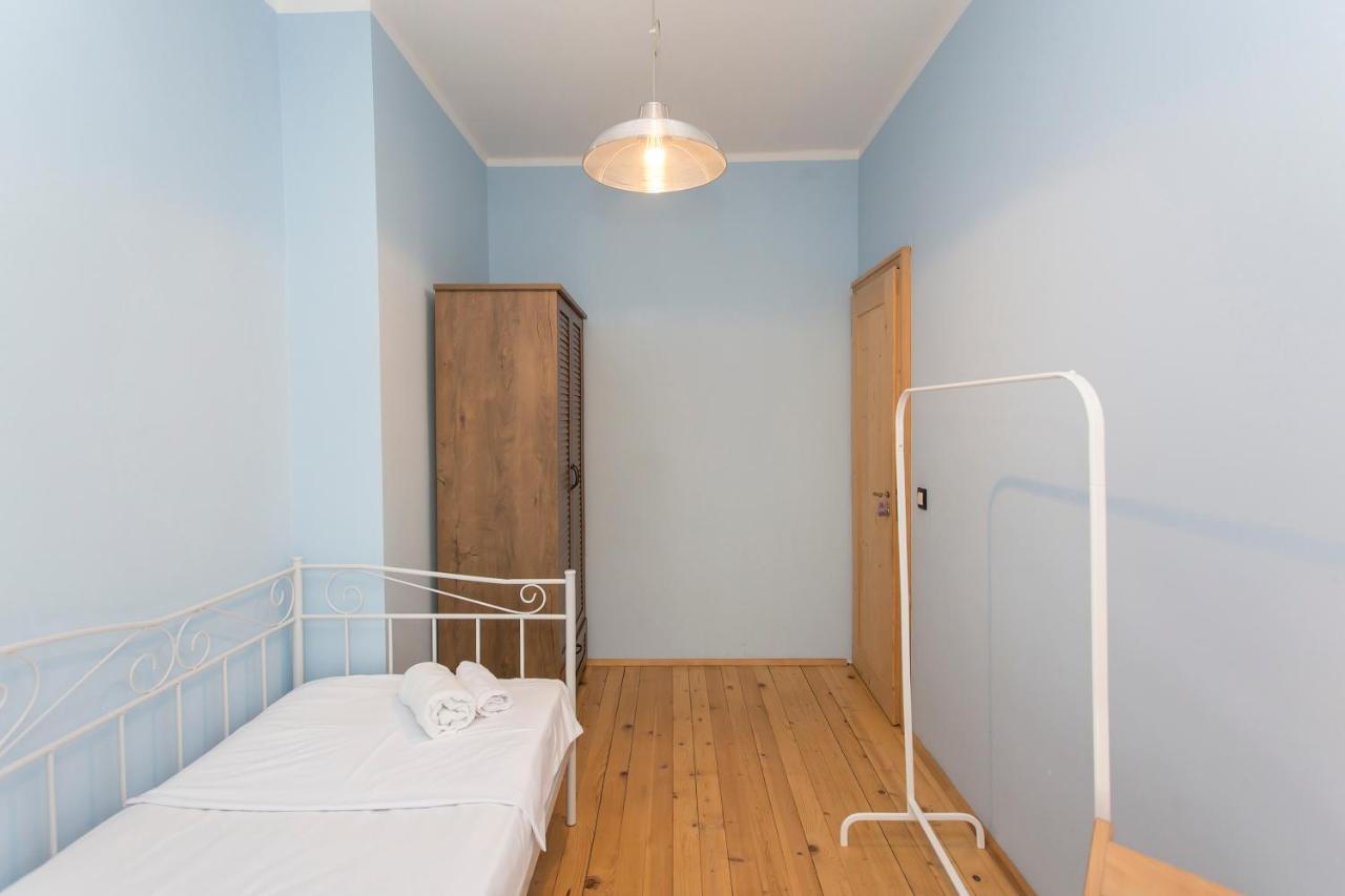 Colorful 2Bdr Apartment In The City Center Sofia Exterior foto
